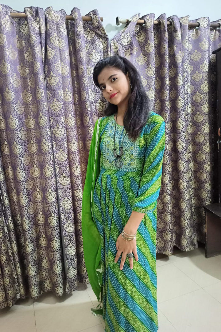 Green dual colour bandhani print Nyra cut kurta set