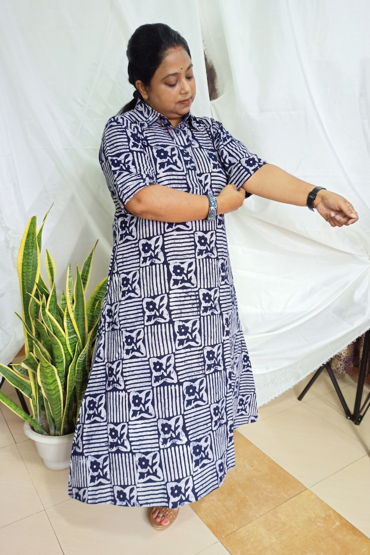 Nevy Blue kurta - wax batik-Shirt collar