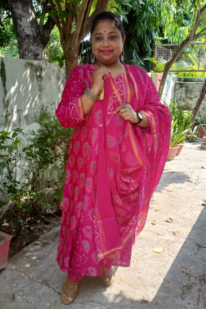 Majenta Pure Mulberry silk handcrafted suit