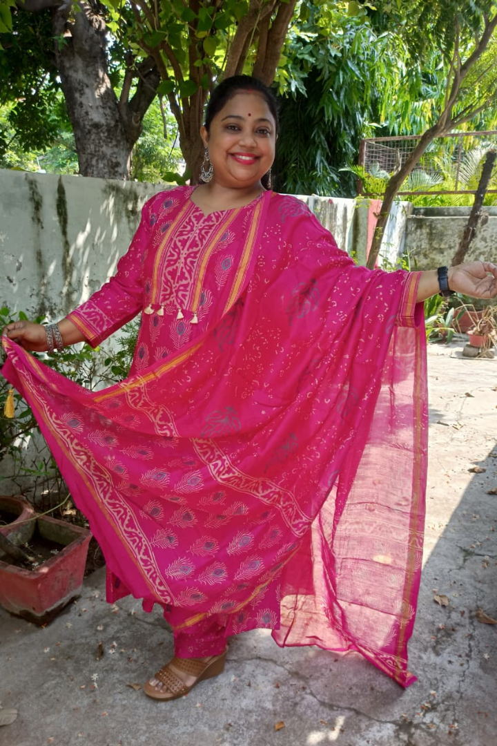 Majenta Pure Mulberry silk handcrafted suit