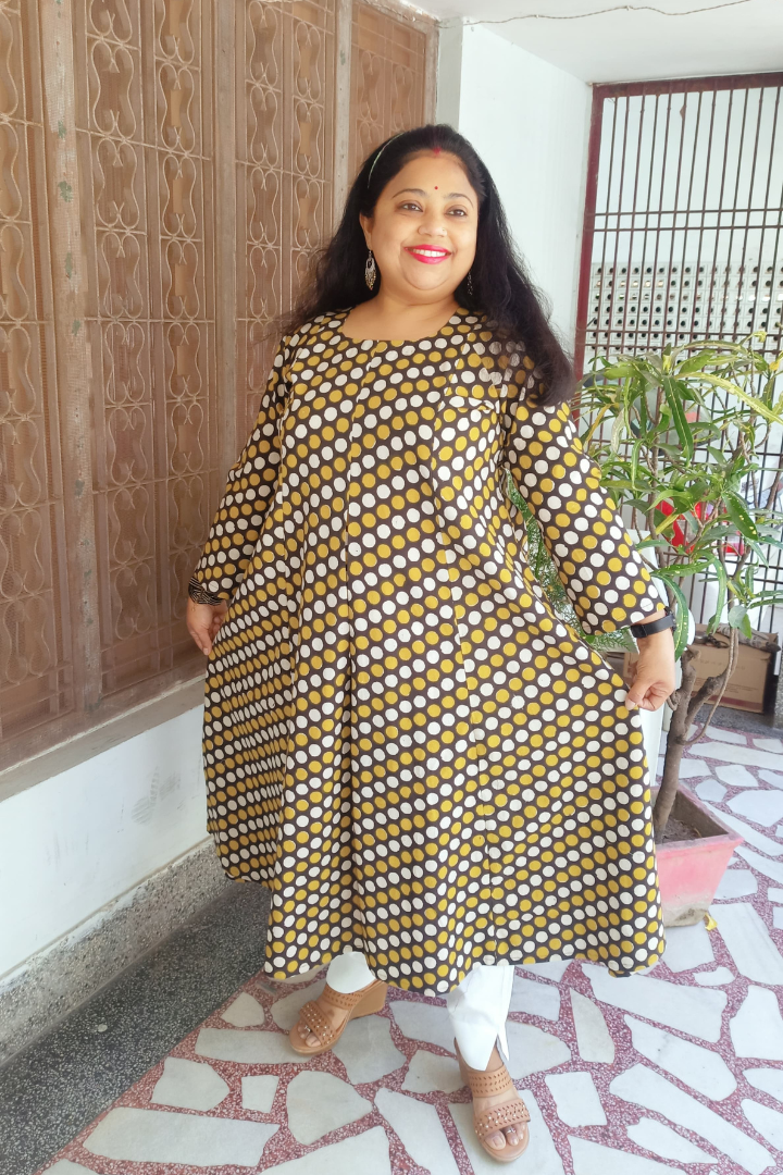 Black-mustard Polka dot front box pleated kurta