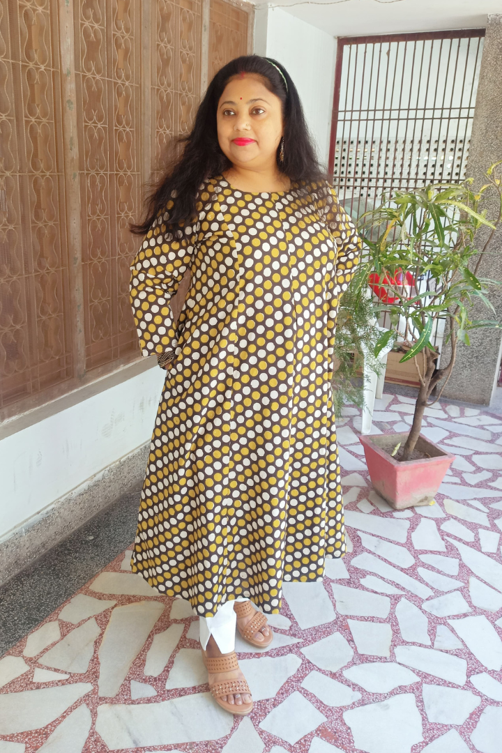 Black-mustard Polka dot front box pleated kurta